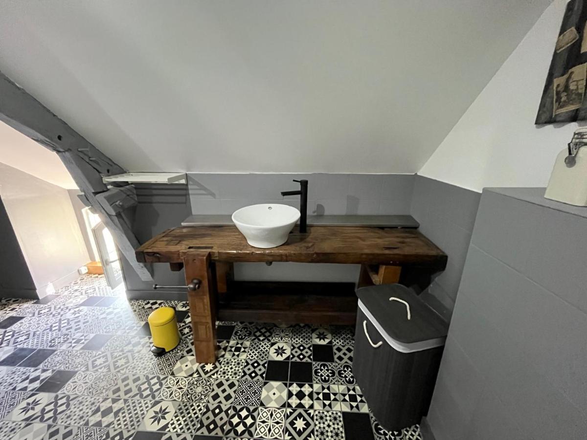 Chambres D'Hotes A La Forge Du Coglais La Selle-en-Cogles Exteriör bild
