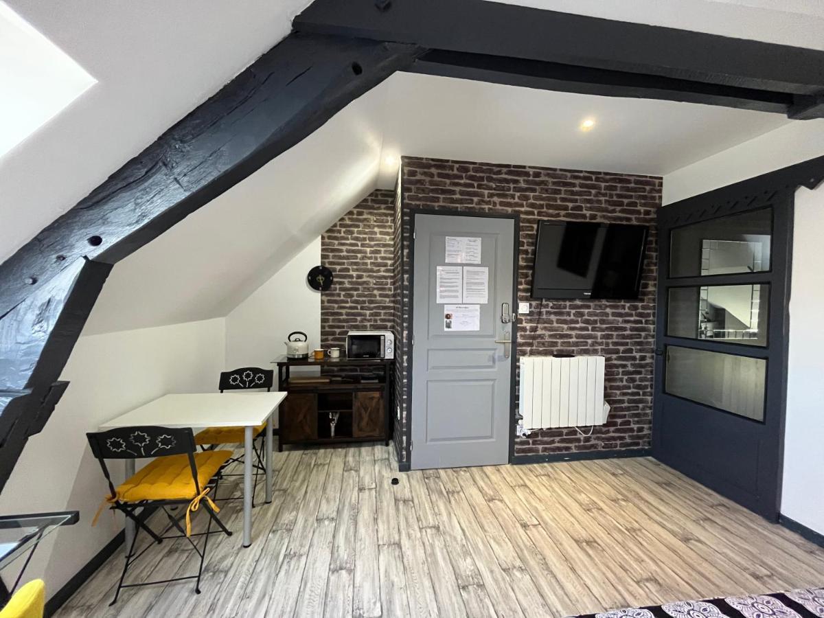 Chambres D'Hotes A La Forge Du Coglais La Selle-en-Cogles Exteriör bild